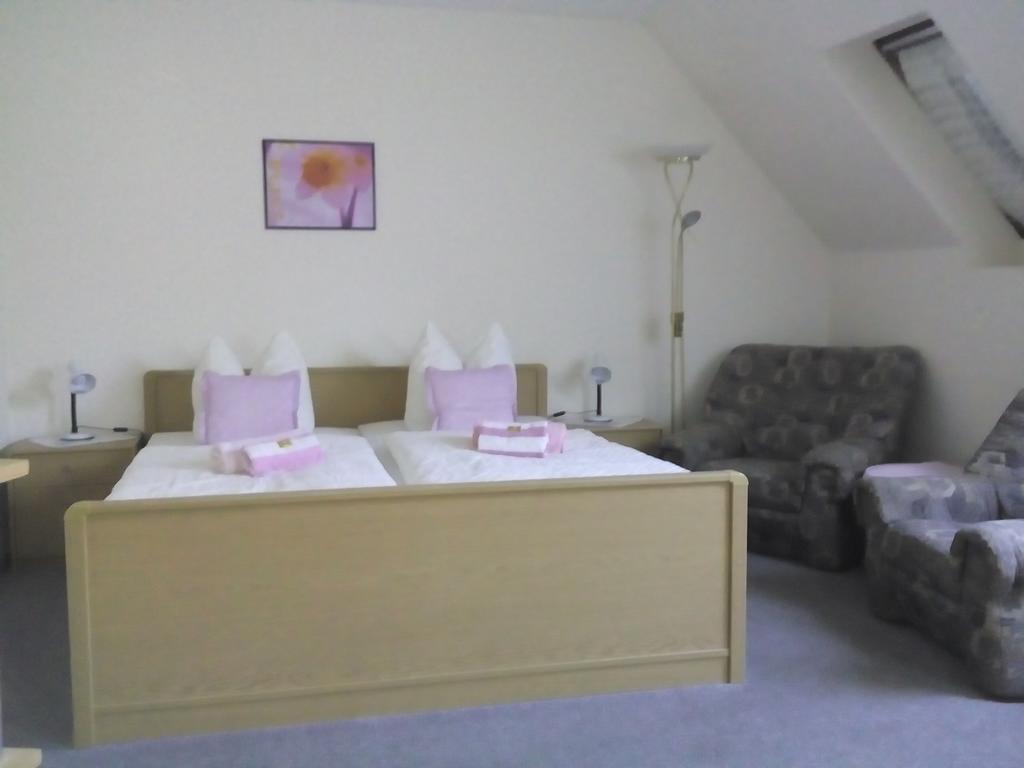 Pension Arndt Ug Schillig Kamer foto
